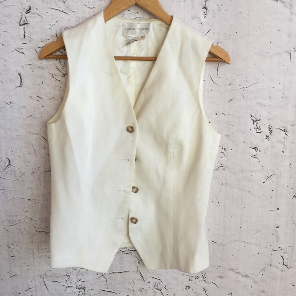 CASUAL CORNER CREAM VEST SKIRT SET 8